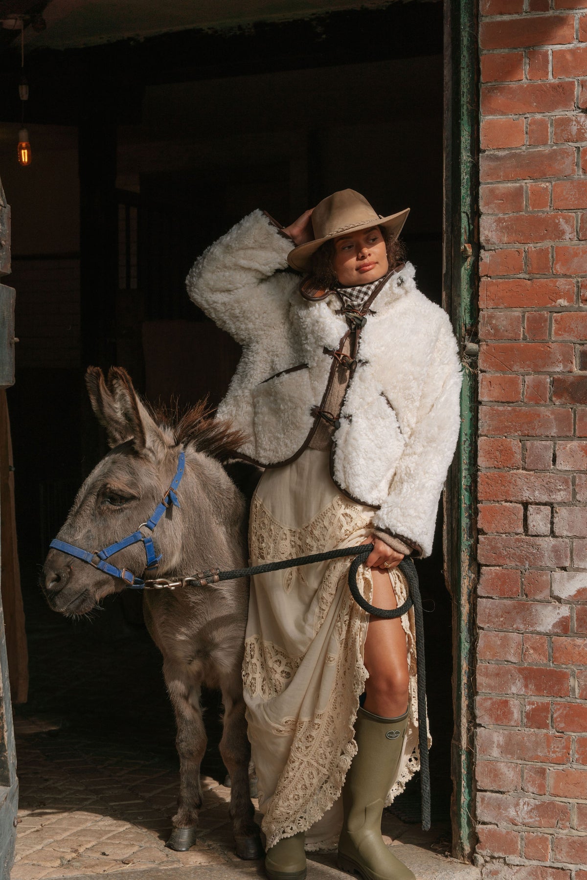The Dartmoor Sheepskin Jacket in Cream
