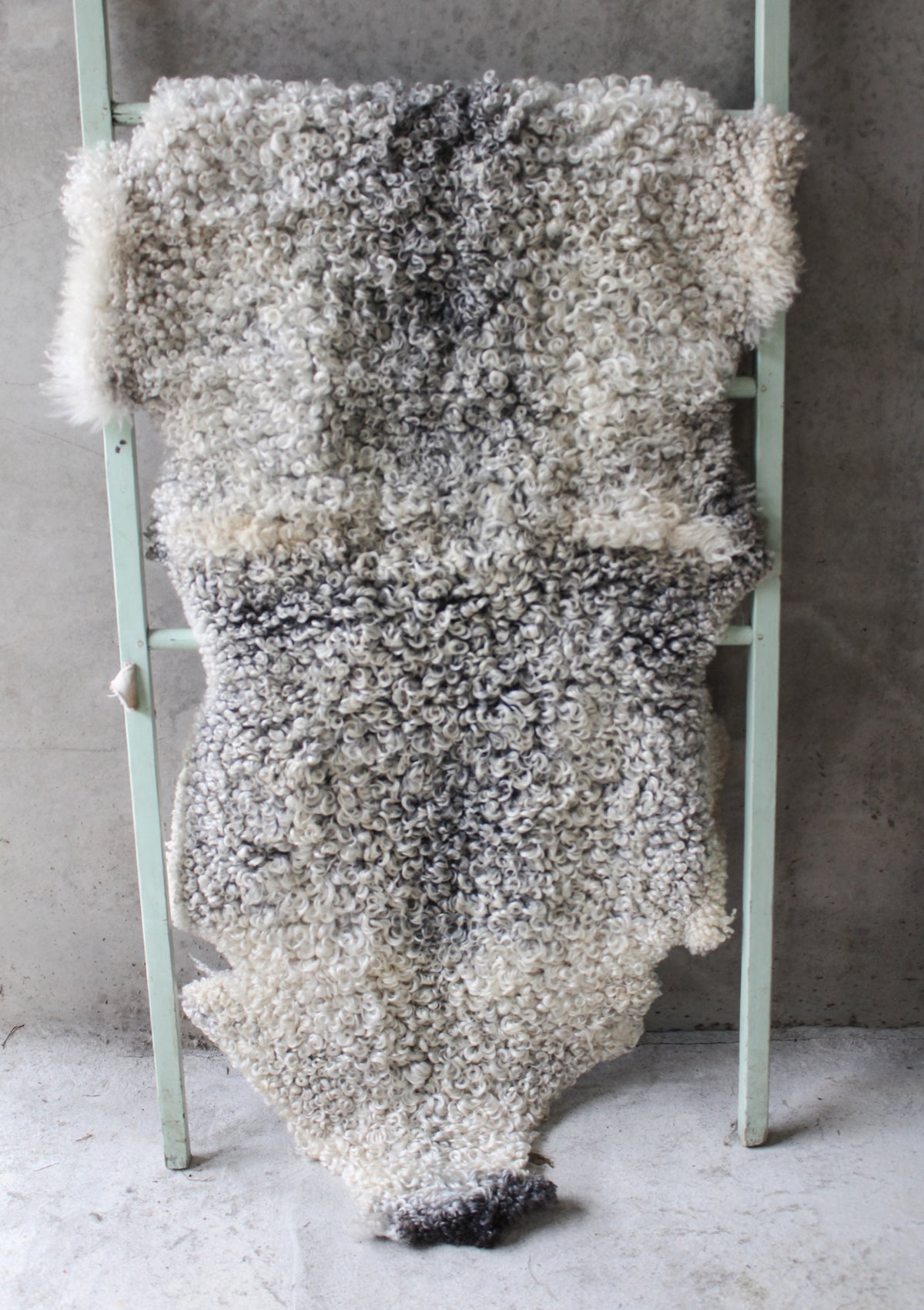 Double Gotland x Whiteface Dartmoor Rug