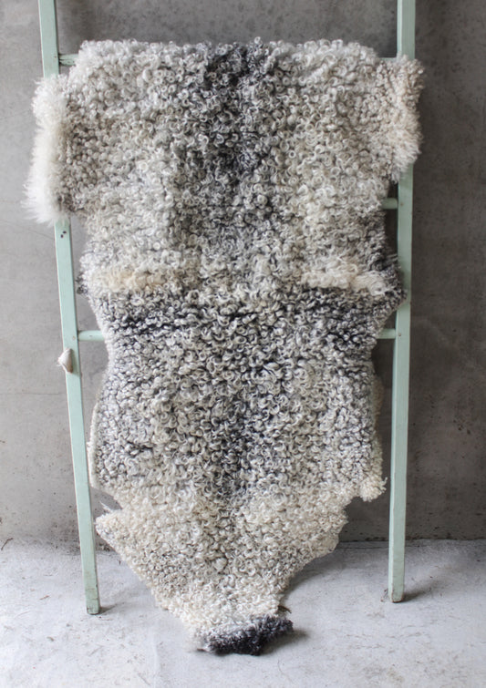 Double Gotland x Whiteface Dartmoor Rug